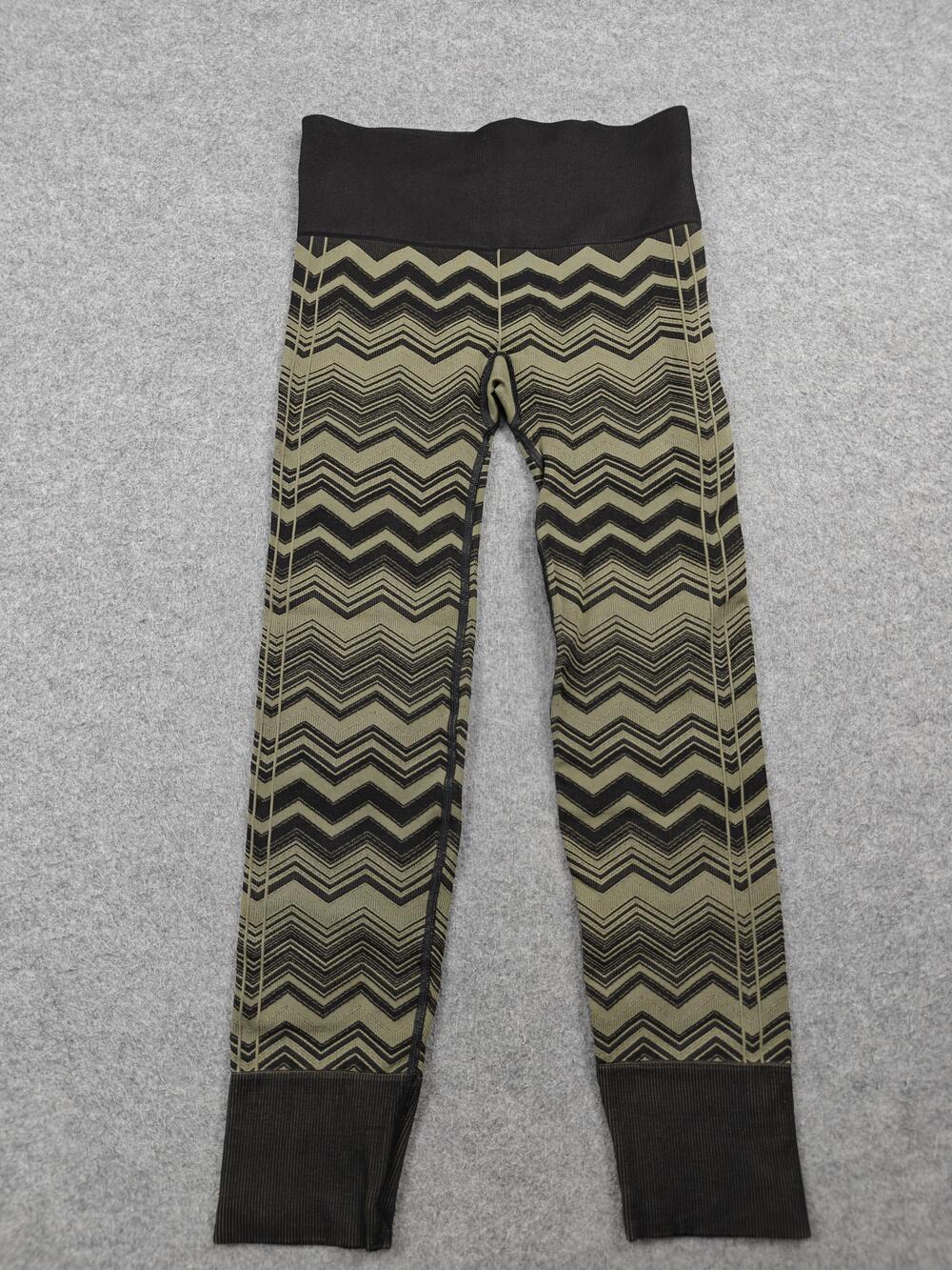 Lululemon Leggings Womens 6 Green Chevron Ankle Yoga Inseam 25 In